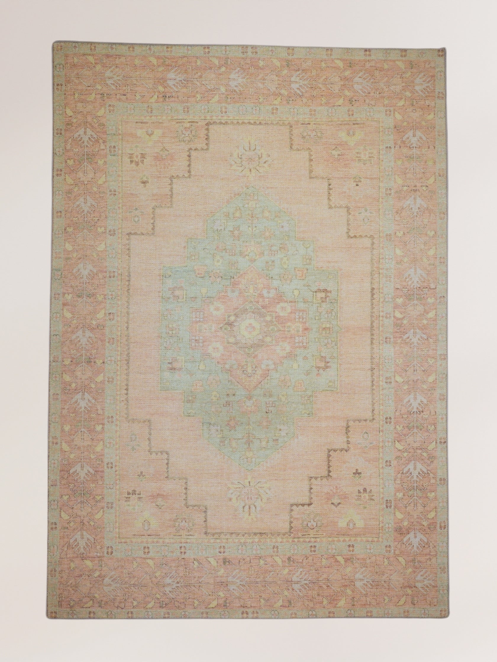 Vintage rug Ipek Lomé