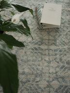 Vintage rug Vahide Vera