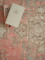 Vintage rug Iclal Vera
