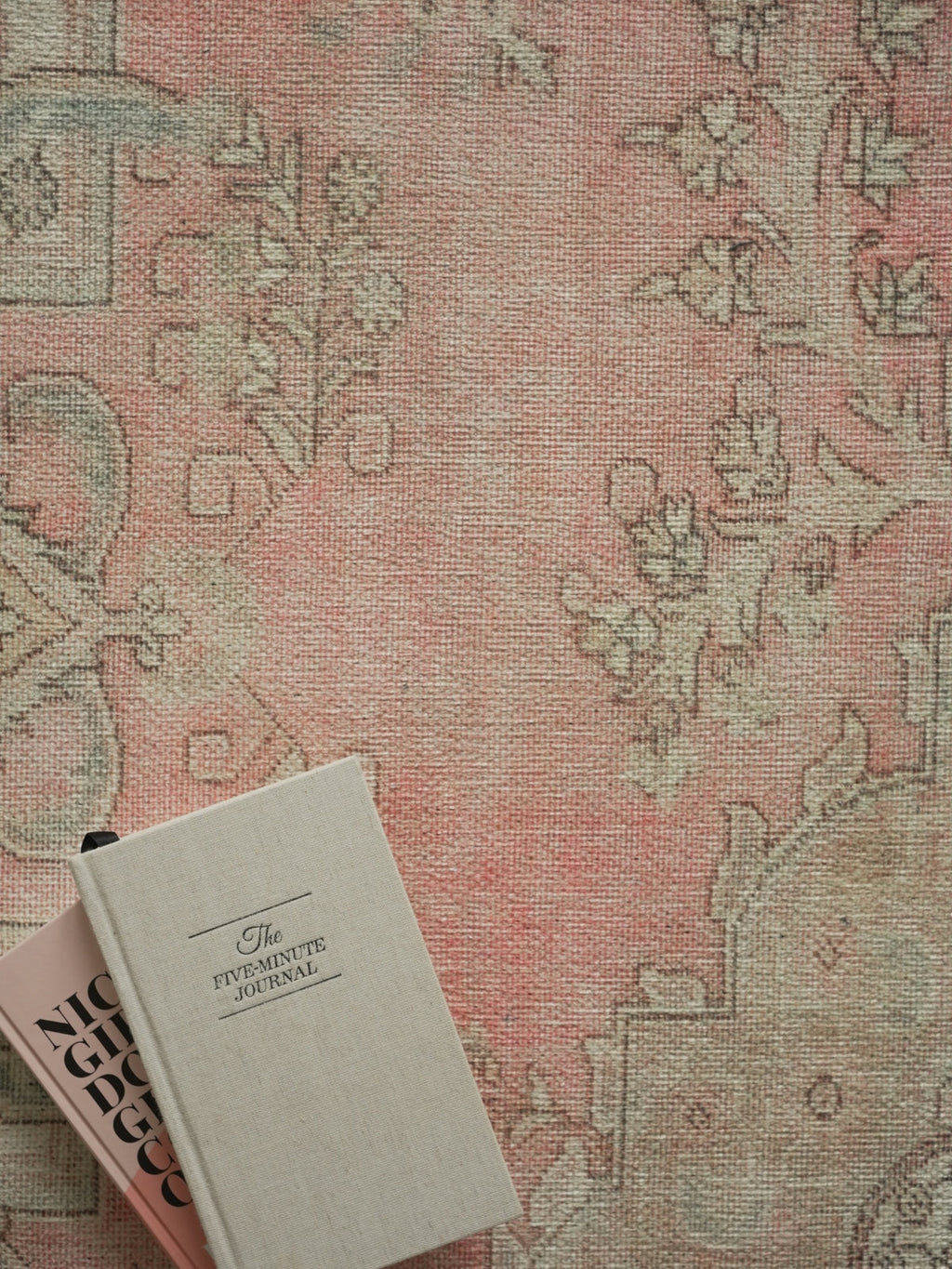 Vintage rug Fatma Vera