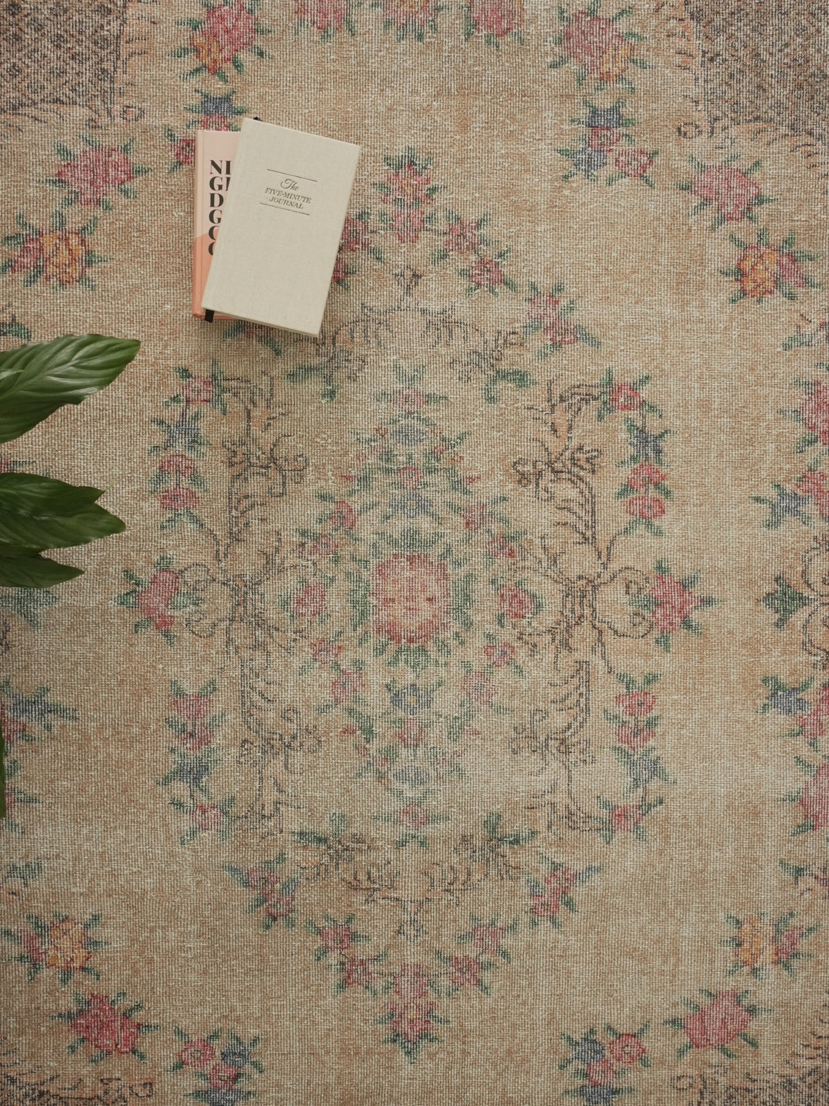 Vintage rug Cemile Vera