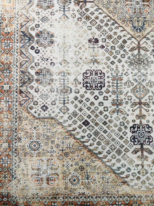 Vintage rug Binta Vera