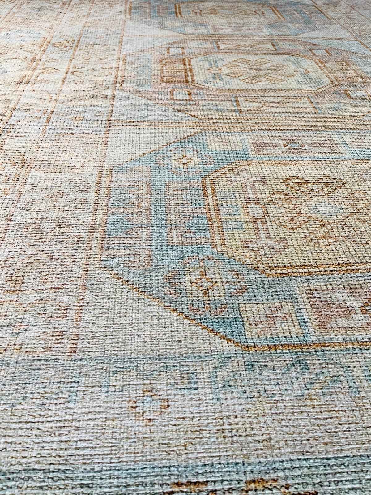 Vintage rug Nesrin Vera