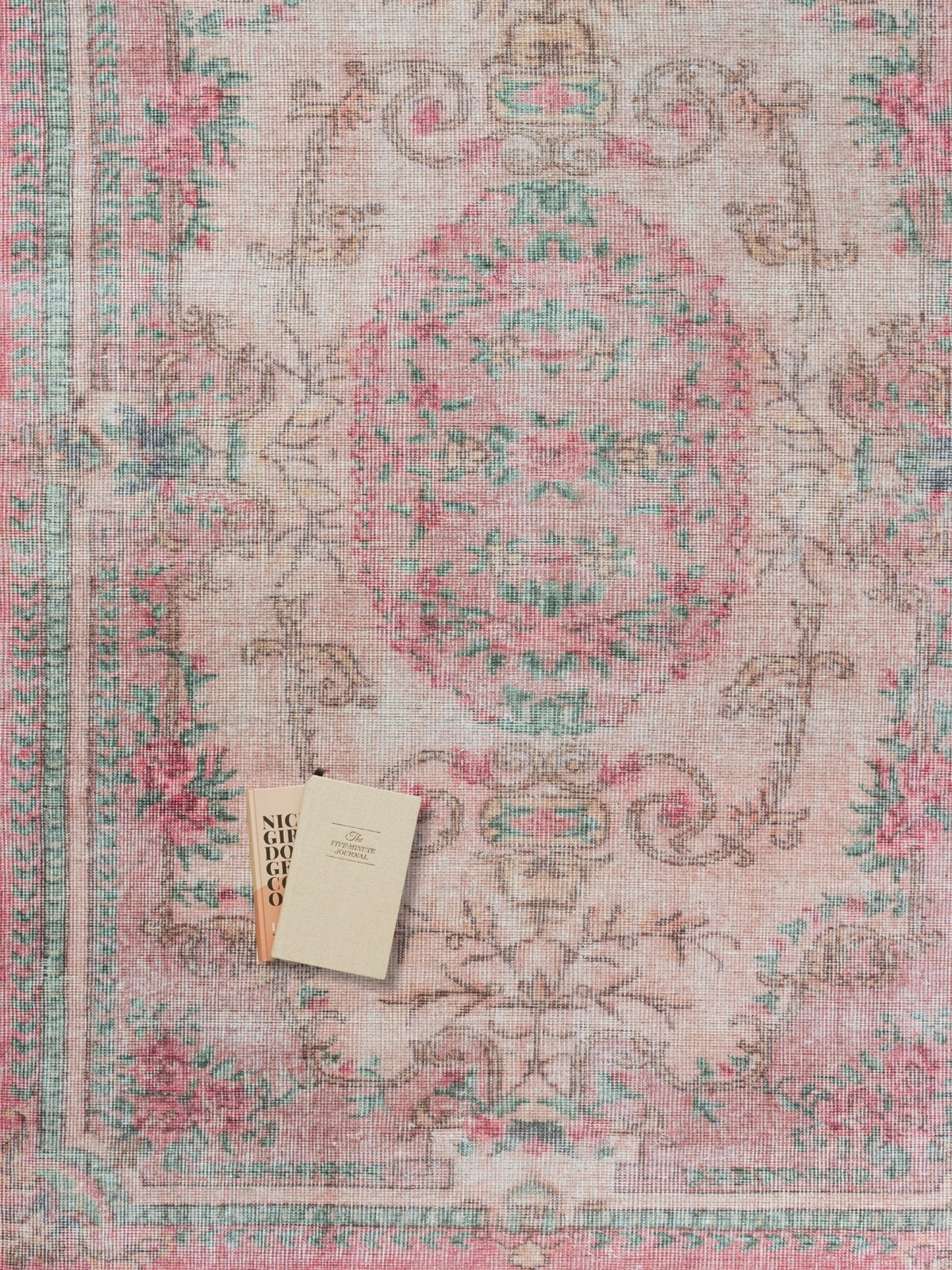 Vintage rug Sevda Lomé